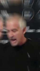 The biggest problem that I see with most sales pitches... 😵❌, #MartinEade  #SalesStrategy #SalesTips #SalesCoaching #BusinessDevelopment #SalesMindset  #SalesSuccess #SalesSkills #B2BSales ...