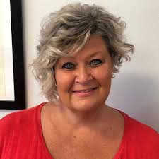 Lavon Wright's Instagram, Twitter & Facebook