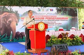 .satu lagi tapak binaan diarah tutup, covid 19 tapak pembinaan rumah kongsi diarah tutup, tapak projek diarah tutup 4 lokasi pembiakan nyamuk ditemui, perangi aedes 29 tapak binaan diarah tutup, mbsa terjah tapak projek biak aedes, jabatan kesihatan pulau pinang kuatkuasa larangan hisap. Majlis Menandatangani Memorandum Persefahaman Mou