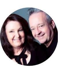 Debra Passmore's Instagram, Twitter & Facebook