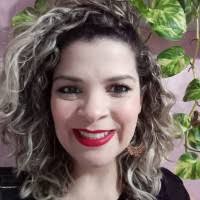 100+ perfis com “Esther Nunes”