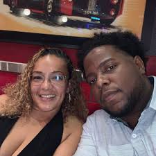 Who can install loose lay vinyl flooring?