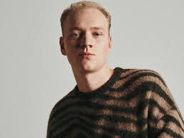 Bruno Alexander: Das unterscheidet neue Serie "Intimate." von "jerks."