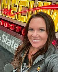 Jamie Howey's Instagram, Twitter & Facebook