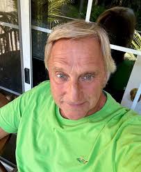 Lifting a 20ft Shipping container