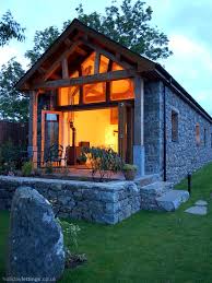 Visit The Website For Barn House Barndominium Best Style And Inspirations Barndominium Barnhouse Tags Barndominium Stone Barns Stone Cottages Small House