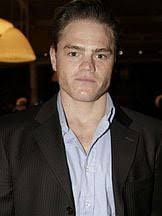 Shawn Holmes's Instagram, Twitter & Facebook