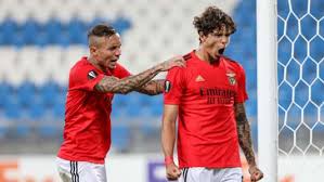 Jul 12, 2021 · são seis jogos de invencibilidade, cinco vitórias nessa sequência, que embalam o coxa branca para conseguir vencer o vasco na esperança de gols do artilheiro léo gamalho. Braga X Benfica Onde Assistir Escalacao Horario E As Ultimas Noticias Goal Com