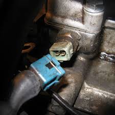 The low coolant level sensor is in the passenger side of the radiator. Coolant Temperature Sensor Test Axleaddict A Community Of Car Lovers Enthusiasts And Mechanics Sharing Our Auto Advice