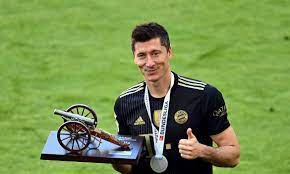 Lewandowski defende decisão que suspende projeto sobre novos partidos. Lewandowski Bate Recorde De Mueller Na Bundesliga Agencia Brasil