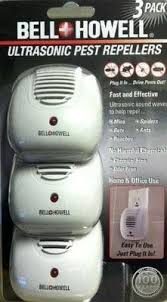 Speaker broadcasts various ultrasonic sound waves. 40 Electronic Pest Control Ideas Pest Control Electronic Pest Control Pests