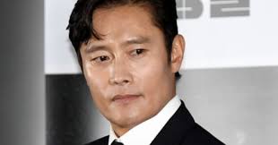 Lee Byung-hun humiliated by diminished role in wife's YouTube content