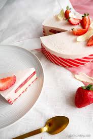 Entremets Fraise Et Citron Vert Compote De Fraise Recette Avec Des Fraises Recette Bavarois Fraise