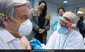 Последние твиты от antónio guterres (@antonioguterres). Un Chief Antonio Guterres Gets His First Dose Of Covid 19 Vaccine