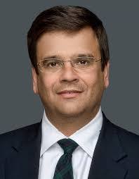 Angela Lagasse's Instagram, Twitter & Facebook