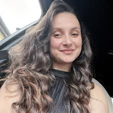 Kid-friendly restaurants with ice cream options near me?