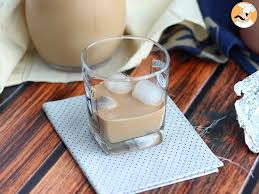 Baileys Maison La Liqueur De Whisky Irlandaise Recette Ptitchef Receita Licor Irish Cream Licor De Canela