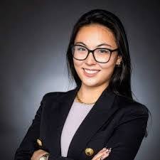 Averie Arnold's Instagram, Facebook & TikTok