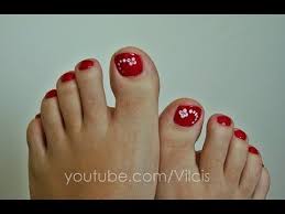 Una prenda básica en el armario de cualquier persona, ya sea caballero, dama, niños o bebés. Como Pintarse Las Unas De Los Pies Rojo How To Paint Your Toenails Red Como Pintarse Las Unas Modelos Para Pintar Unas Unas De Los Pies Color Rojo