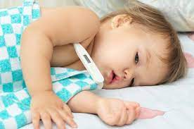 Erkrankte kinder können oft nur in der klinik behandelt werden. Rs Virus Rsv Beim Baby Symptome Behandlung Impfung 9monate De