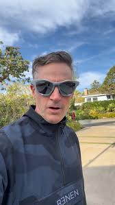 Giving away what could be the coolest gift ever for Xmas. This is a custom  painted ODI plate by none other than @troylee25 himself. 25 is his personal  # & all u have to do to enter is follow @tld_bike ...