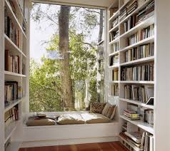 Terkadang di ruang keluarga ada tv keluarga. 9 Inspirasi Ruang Santai Ini Dijamin Buat Lelah Langsung Hilang