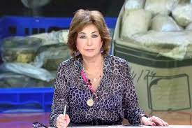 Jarro de agua fría para Ana Rosa Quintana tras recibir una demanda para su productora