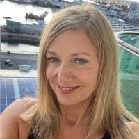 Tina Bolton's Instagram, Twitter & Facebook