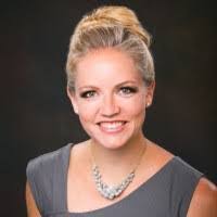 Lisa Sullins's Instagram, Twitter & Facebook