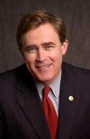 Dan Branch's Instagram, Twitter & Facebook