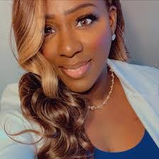 Lori Hadley's Instagram, Twitter & Facebook