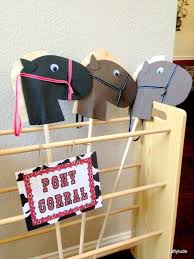 La granja de zenón una de las series de dibujos infantiles más exitosas que mes a mes se convierte cada uno de sus capítulos en unos de los más vistos zenón es un campesino, dueño de una colosal granja localizada en la llanura. Ideas Para Fiestas De La Granja De Zenon Las Mas Lindas Todo Bonito