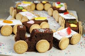 Epingle Par Stephanie B Sur Anniversaire Nathan En 2020 Recette Dessert Facile Recette Chocolat Chaud Recette De Gateau D Anniversaire