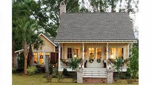His cottage floor plans are as small as you need or as grand as you like. Southern Cottage House Plans With Photos Cute Small Houses Southern Living House Plans Cottage Homes