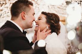 Abbie + Carson // Classic Winter Wonderland Wedding Photos