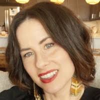 90+ profilů „Olivia“