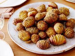 Rosemary Roasted Potatoes Recipe Food Network Recipes Rosemary Roasted Potatoes Roast Dinner Side Dishes