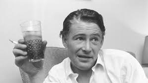 Alcohol, fights and indestructible talent: How Peter O'Toole survived the  bars