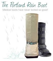 Is the best boot cover for extreme conditions. Imperializm Geografiya Agnes Grej Aircast Walking Boot Cover Juliestuetzle Com