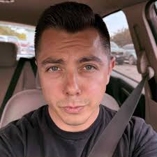 Hi! I was wondering if we are dating the same Guy? If you know him or dated  him ect leave a comment. Taylor G