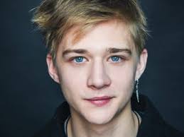 Руди Янгблад (Rudy Youngblood, Rudy Nathaniel Jamal González)