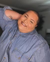 Johnny Garza (@johnnyygarzaa) • Instagram photos and videos