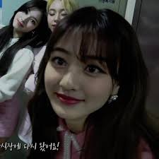 Jihyo Bangs Short Hair