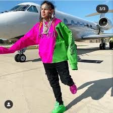 Aka snoop dogg has no problem speaking out. Tekashi 6ix9ine Temporarily Disappears After Album Flopped From Social Media Cyclolore Magazine