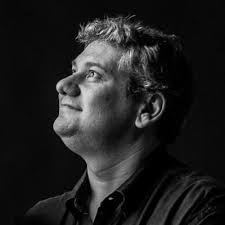 Daniel Lois (@sincozh)