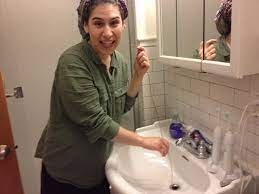 There are rust stains beginning to form in spots with the little excess water setting there around the drain. How To Get A Ring Out Of The Sink Drain Networx