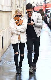 Lottie moss is unmarried till date. Lottie Moss With Boyfriend Alex Mytton In Paris France 3 5 2017 Celebmafia
