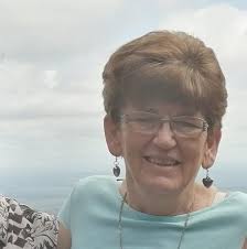 Do diamond dots come in different sizes?