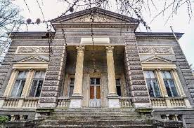 Ein miethaus mit wohn und lagergebäuden in gniezno, polen (ins. Haus Kaufen In Westpommern Polen