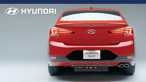 A black paint job brought the elantra's angular headlight, fog light, and wheel designs into stark relief while adding strong contrast to this trim level's chrome grille, beltline, and logo detailing. 2020 Elantra Sport Explore The Product Hyundai Canada Youtube